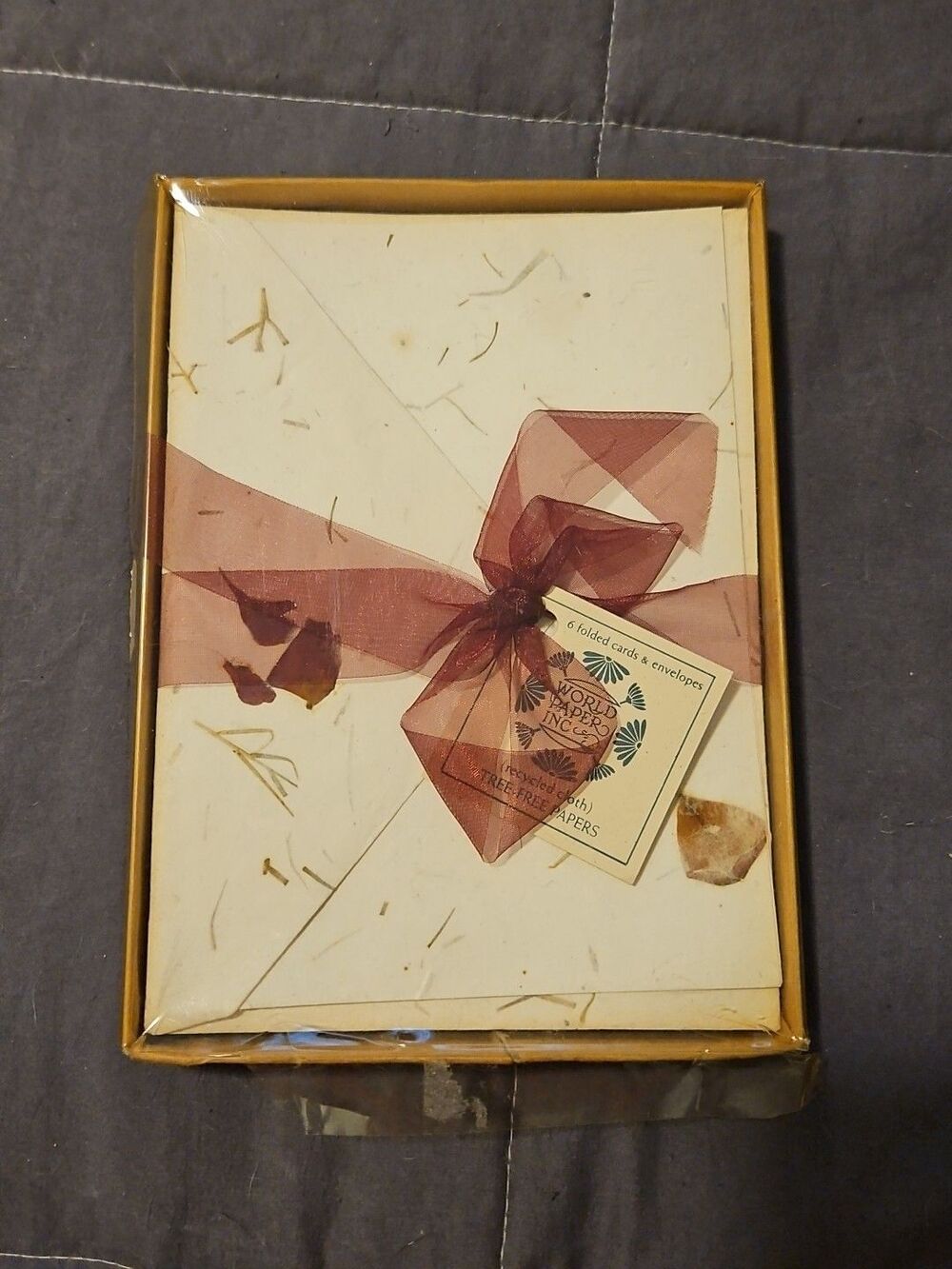 World Paper Inc Note Cards & Envelopes Set 6pcs No Trees Real Flowers NIP